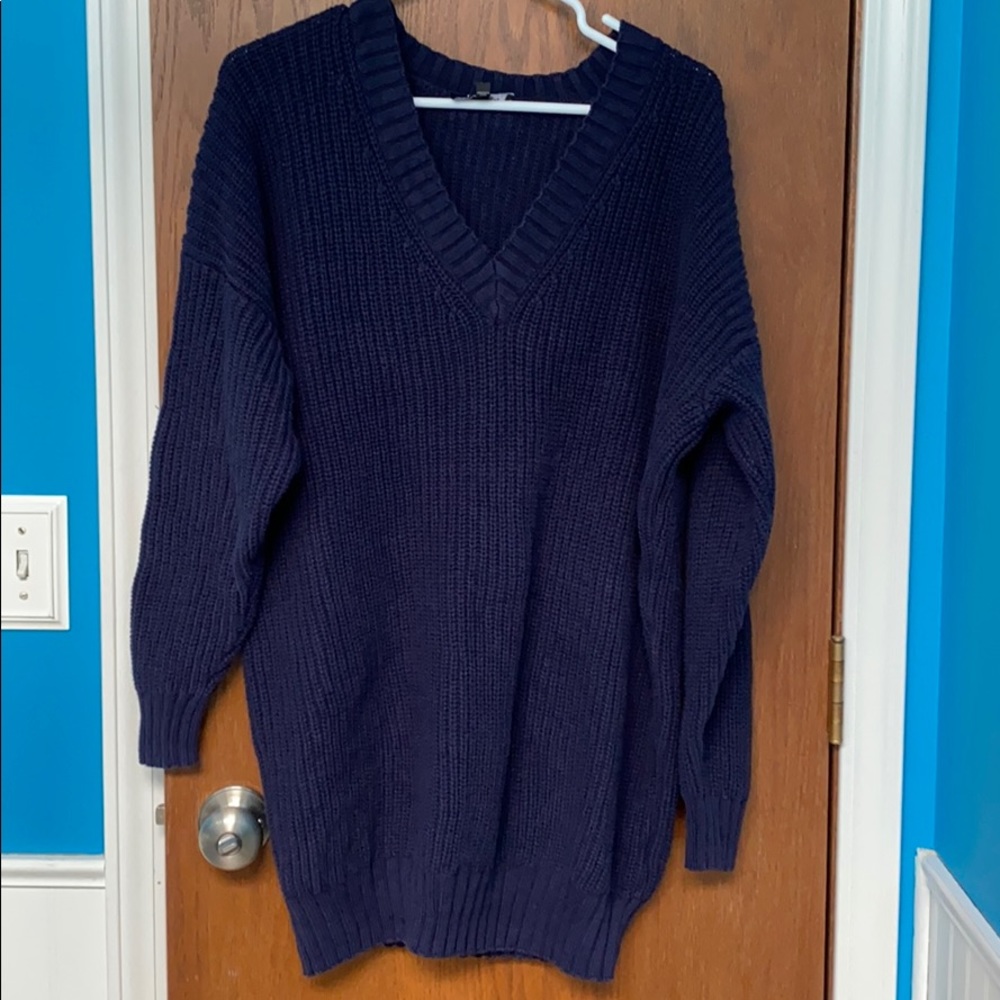 ⭐️2/$10⭐️Oversized Express sweater